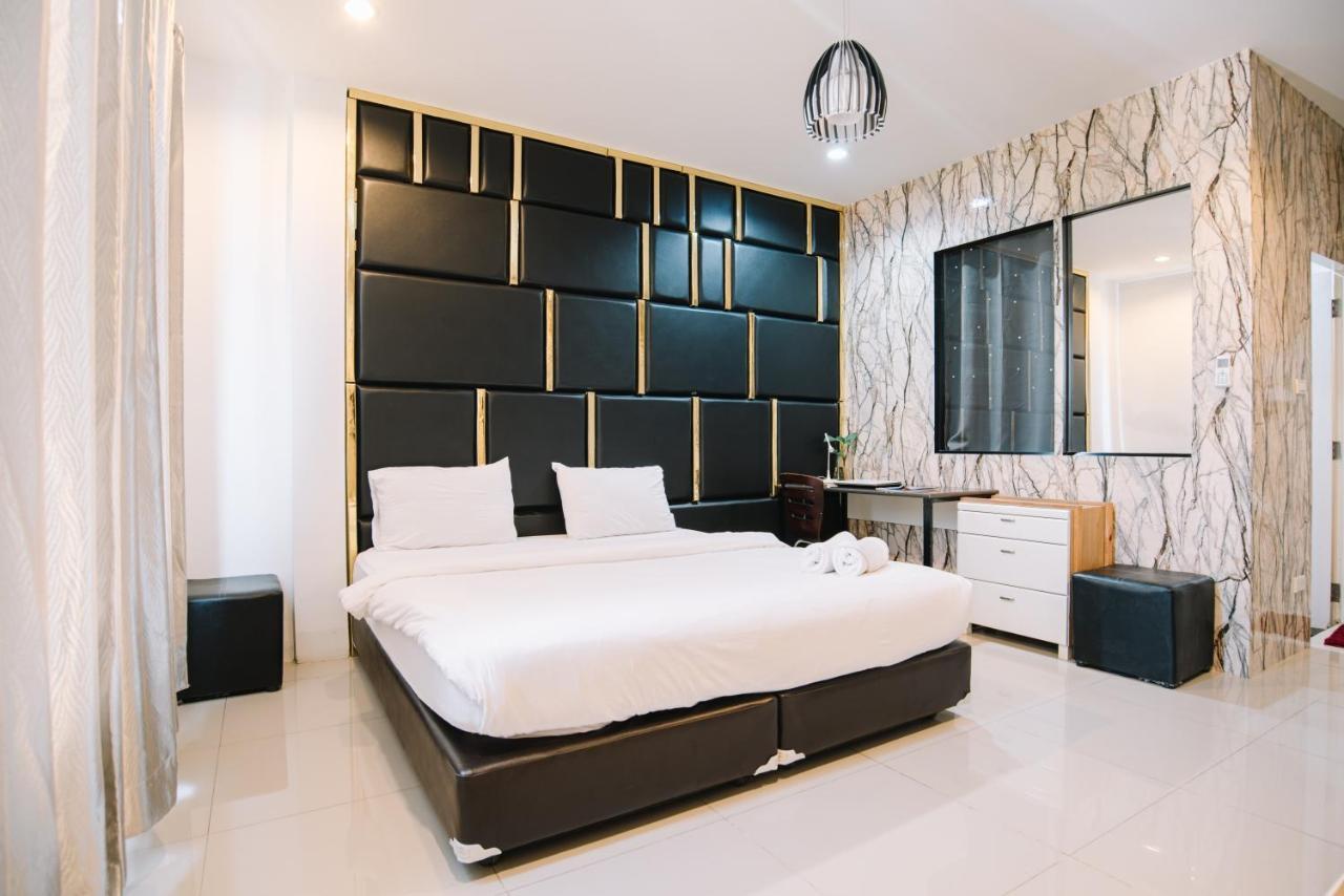 Hotel Debua Mahasarakham à Maha Sarakham Extérieur photo