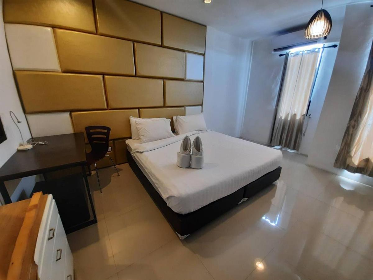 Hotel Debua Mahasarakham à Maha Sarakham Extérieur photo