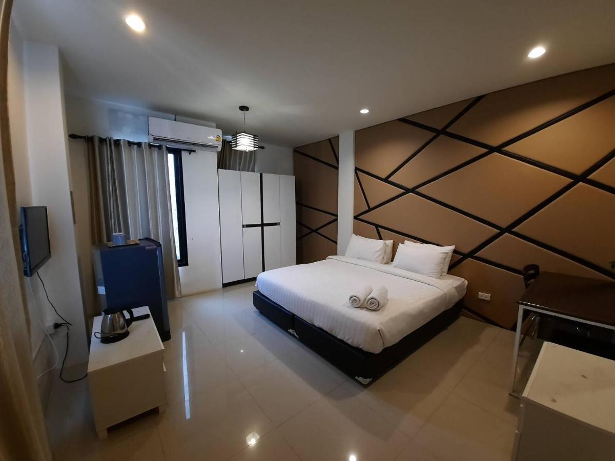 Hotel Debua Mahasarakham à Maha Sarakham Extérieur photo