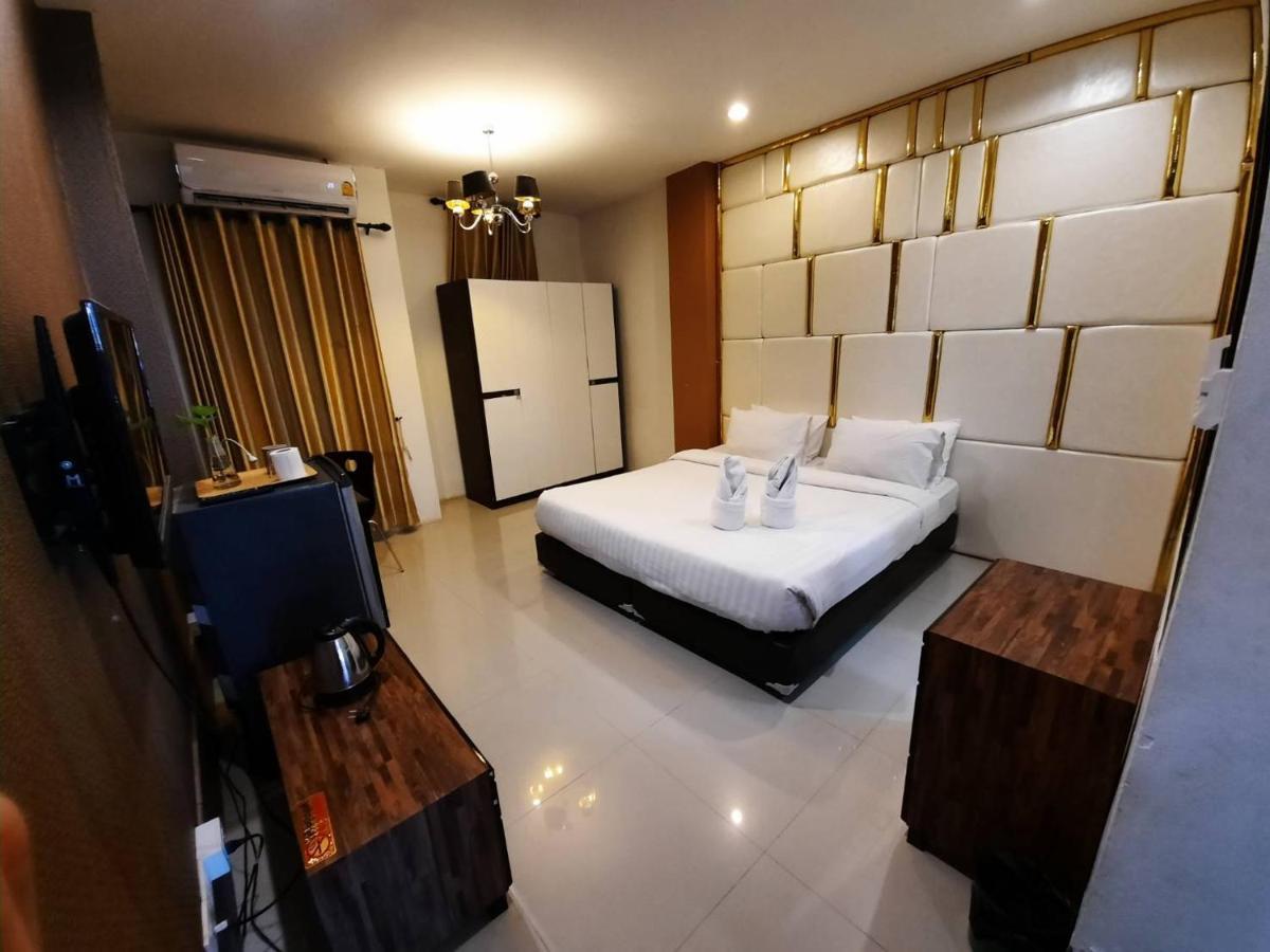 Hotel Debua Mahasarakham à Maha Sarakham Extérieur photo