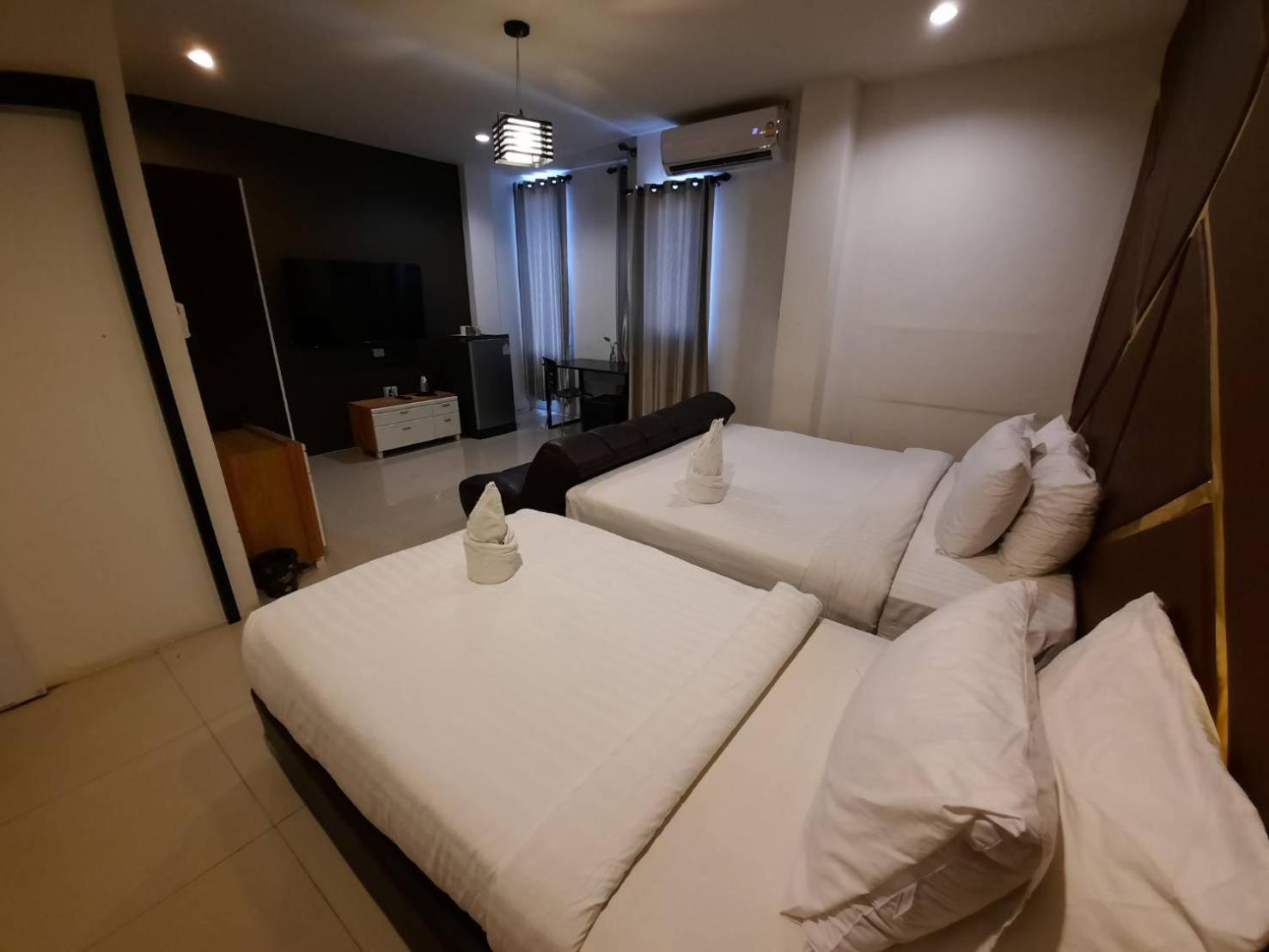 Hotel Debua Mahasarakham à Maha Sarakham Extérieur photo