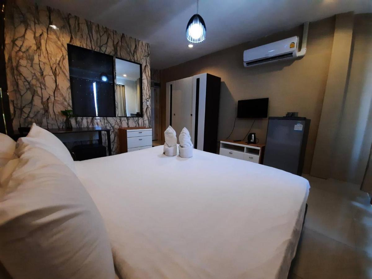 Hotel Debua Mahasarakham à Maha Sarakham Extérieur photo