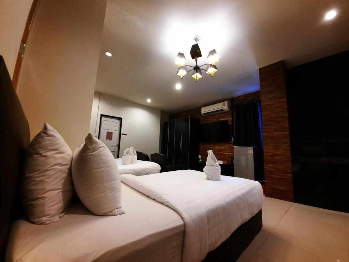 Hotel Debua Mahasarakham à Maha Sarakham Extérieur photo