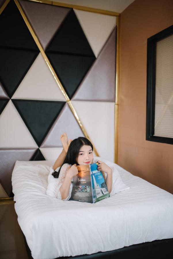 Hotel Debua Mahasarakham à Maha Sarakham Extérieur photo