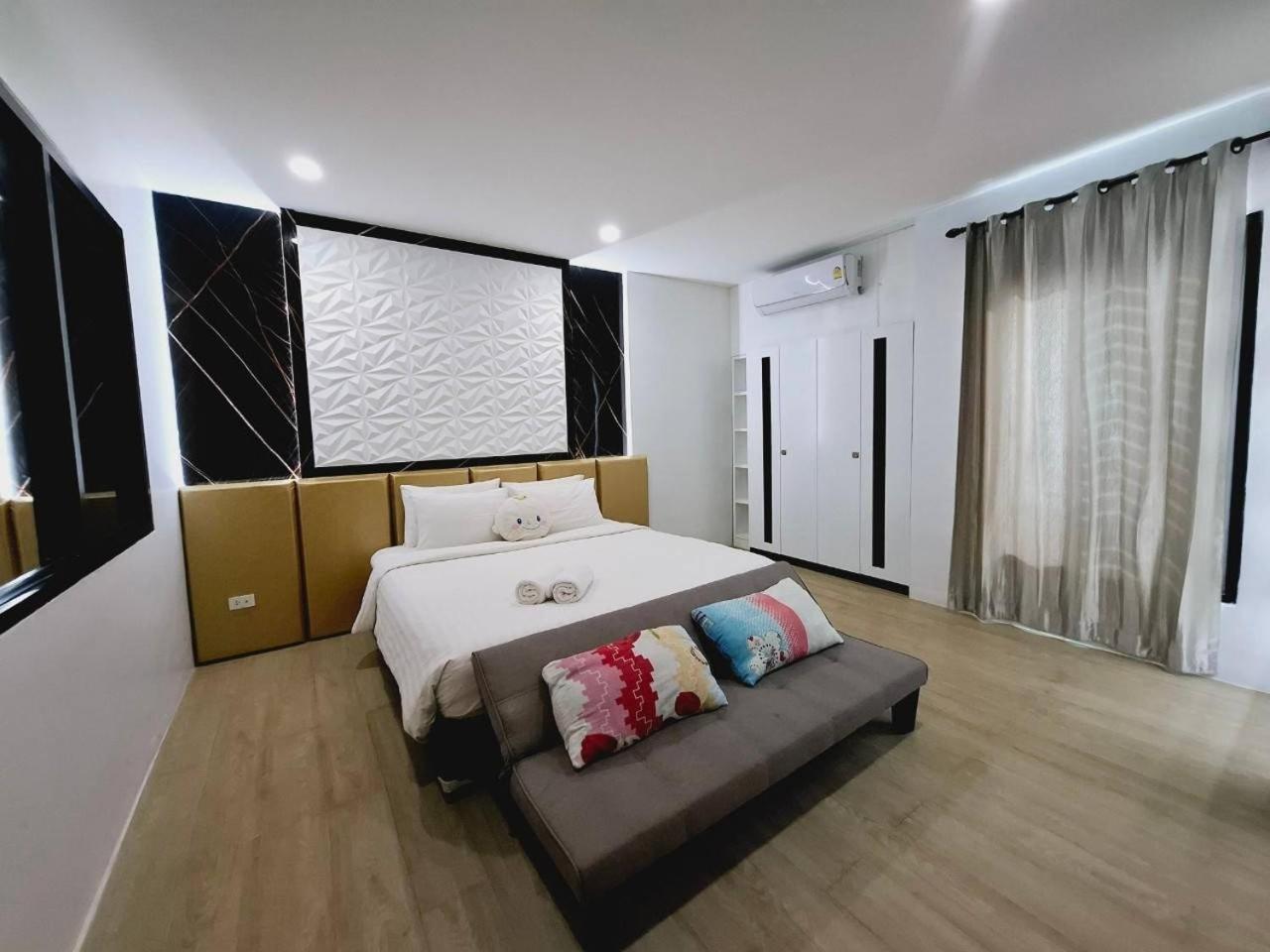 Hotel Debua Mahasarakham à Maha Sarakham Extérieur photo